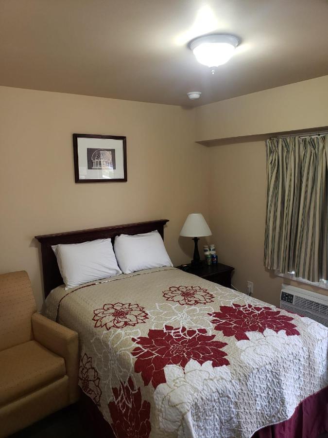 Clarysville Motel Frostburg Екстериор снимка