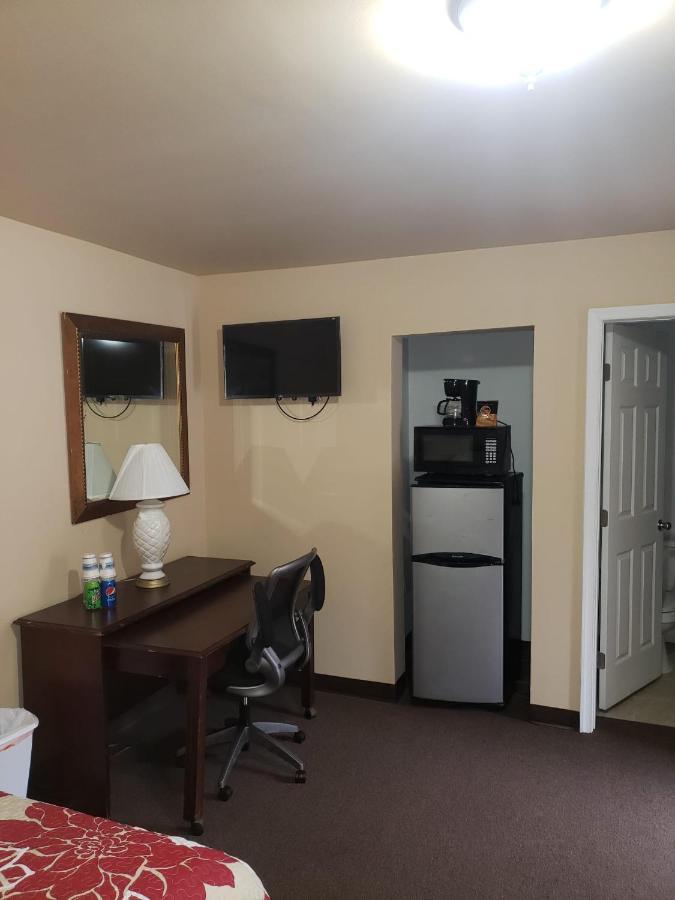 Clarysville Motel Frostburg Екстериор снимка