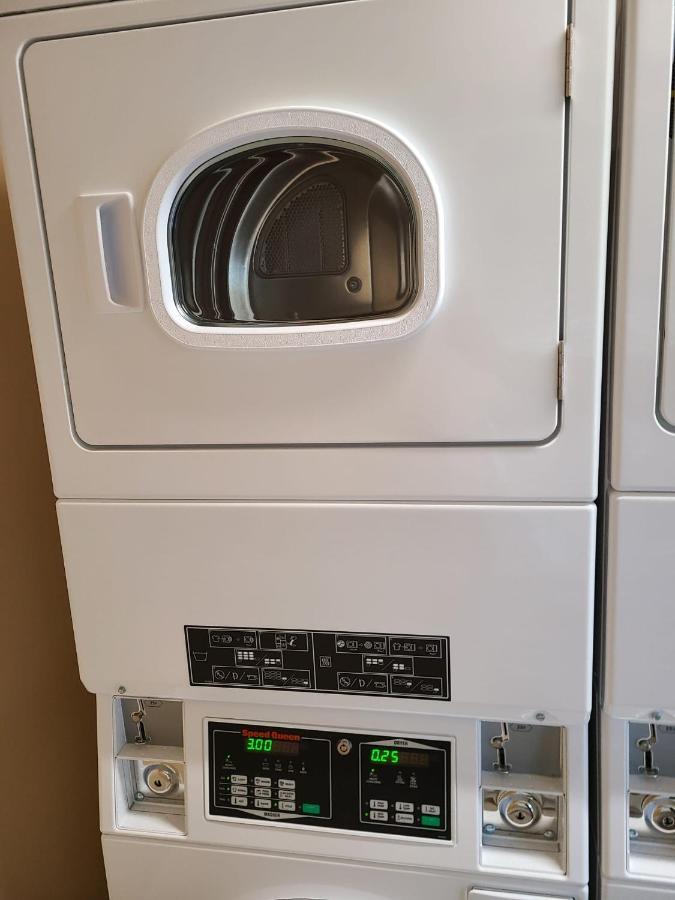 Clarysville Motel Frostburg Екстериор снимка