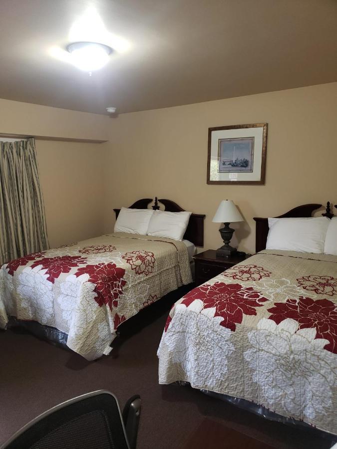 Clarysville Motel Frostburg Екстериор снимка